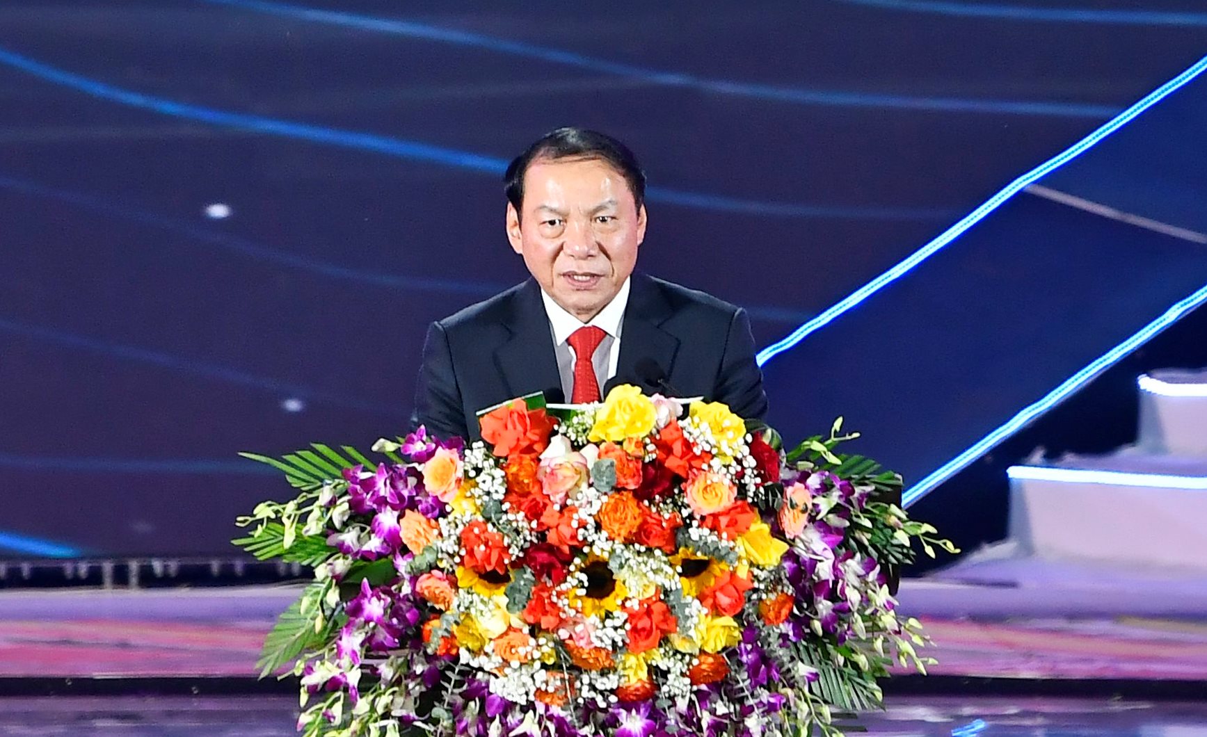 Bộ trưởng Bộ Văn hóa, Thể thao và Du lịch Nguyễn Văn Hùng phát biểu tại lễ khai mạc